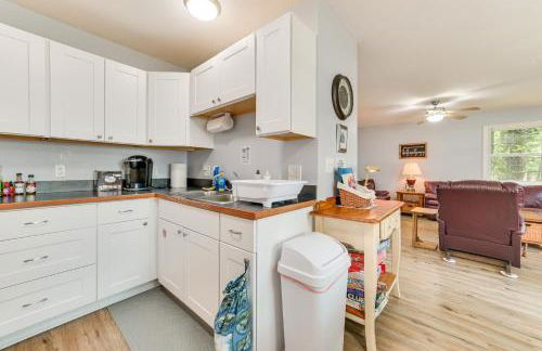 XC Ski, Ice Fish and Hike! Getaway Near Sand Lake - Foto 8