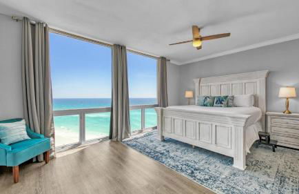 Shoreline Towers 2124 - Completely Renovated Luxury 3 Bedroom Beach Front Condo in Destin! - Foto 19