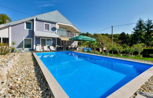 Awesome Home In Nespes - Foto 10