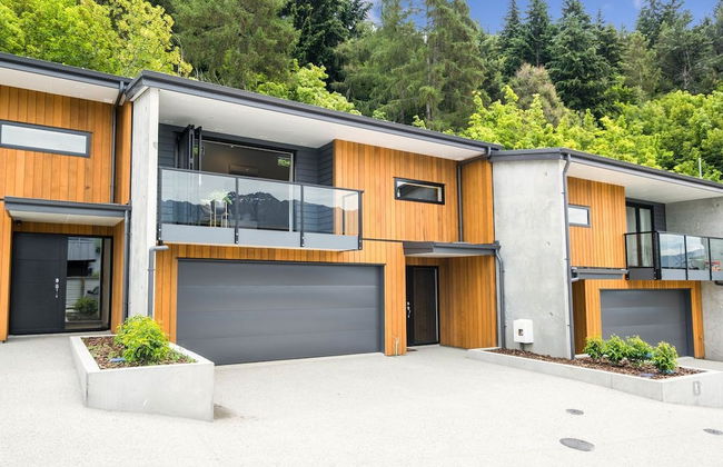 Bright, Modern, Plush - Brand New Townhouse - Foto 23