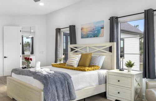 2 Million Villa Heated Pool w Luxury Spa 6BR & 6BR Waterfront by Canal - Foto 32