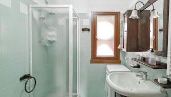 La Terrazza sul Lago - Splendida Vista sul Garda - Foto 5, Shower