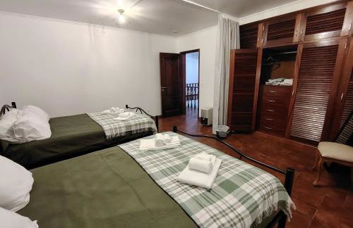 Batalha Family House - Photo 49