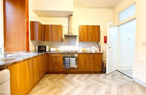 2 Bed Flat - Street Parking - Foto 15