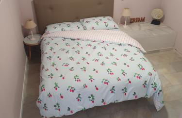 Garden Apartment - Photo 27