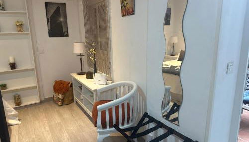 Espectacular Loft con piscina Comunitaria junto al mar Málaga - Photo 3