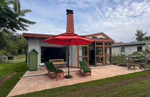 Sunlit Garden - Ruhig am Wald nahe Warnow Rostock - Kamin - Foto 14