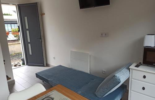 Maisonnette entière et privée, 600m de la gare - Foto 2