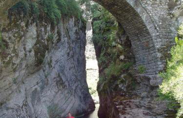 Xenonas Zagorisio - Photo 10