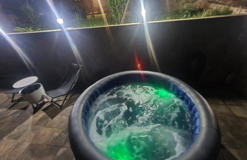 Chalet con piscina, barbacoa y jacuzzi en Valencia - Photo 46