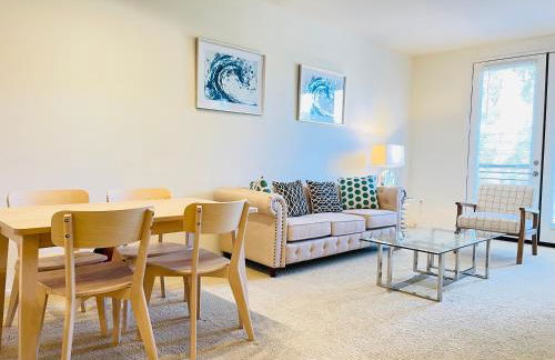 Luxury Irvine 2Bedrooms 2Bathrooms kitchen Pool apartment - Foto 3