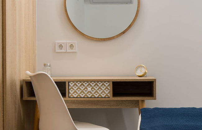 CHROMA Lodge Rafina - Foto 8