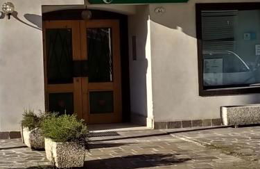 Plodn House - Photo 10