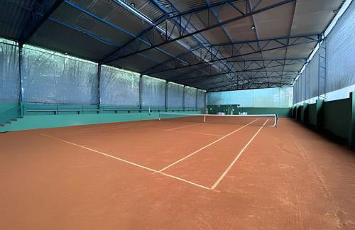 Paraíso Wembley Tenis a 150m da Praia das Toninhas - Foto 57