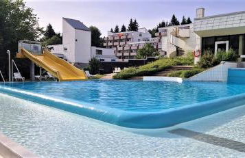 Pools, Sauna und Balkon mit Panoramablick - Foto 2