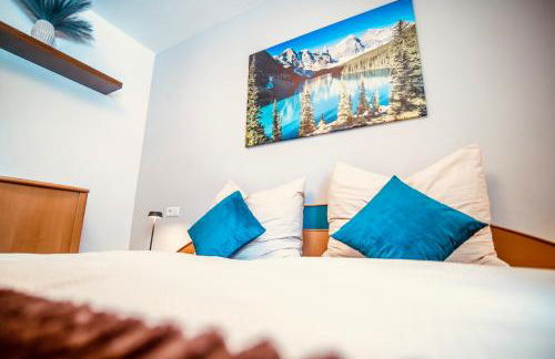 Stadtnestl Apartment Sterzing - Alpines Hideaway mit Kamin & Garten - Foto 2