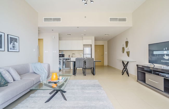 Fancy Apartment With Mesmerizing Canal Views - Photo 22