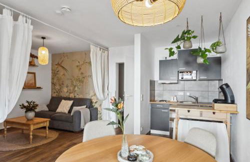 Barrierefrei - Privatparkplatz - zentral im Grünen - Foto 11