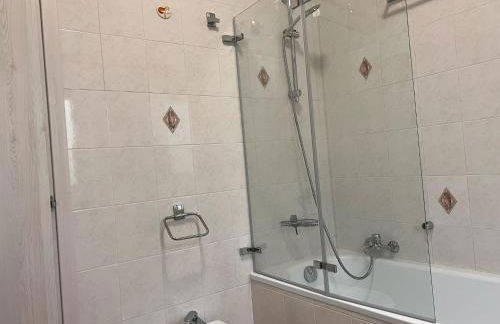 Kibilù - Elegant apartment Lake View - Balcony & Parking - Foto 19