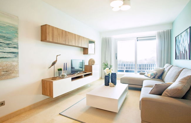 Modern Apartment With Pool - Foto 8