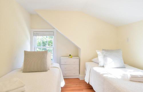 Pristine Multi-Family Home w Barn Game Room - Foto 19