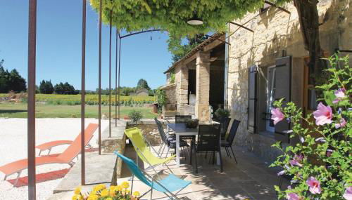 Cozy Home In Pernes Les Fontaines - Photo 4