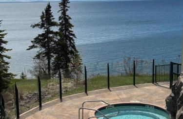 Amazing Lake View 2 Queen Bed Studio & Heated Pools - Foto 10