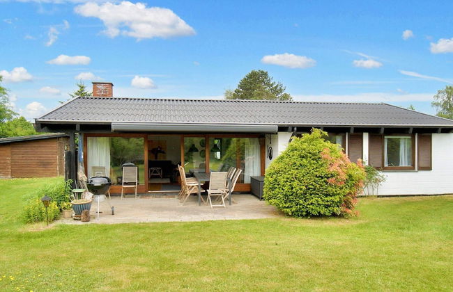 6 Person Holiday Home in Dronningmolle - Foto 1