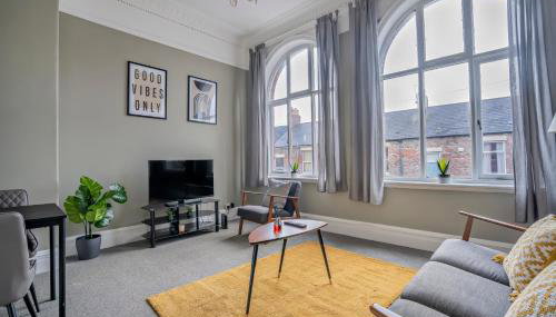 2 Bed-Town Centre-Free Parking - by Holiday Homes - Foto 1