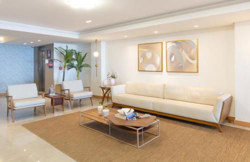 Na Beira da Praia - Conforto e vista privilegiada do 10º andar! - Foto 28