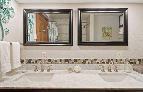 Secluded Stay in a Wonderful Creekside Getaway - Foto 23