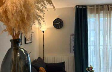 CosyHome - T1 calme - CDG 15 min - Paris 20 min - Parking gratuit - Foto 23