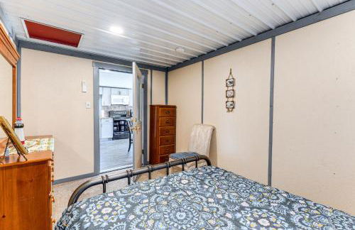 Dock Access Waterfront Cottage in Avenue! - Foto 13