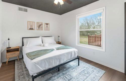 Luxury Home Near Grand Park and Wineries - Foto 25