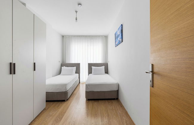 River Park Residence Lara - Photo 32