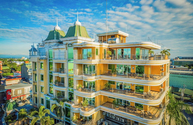 Fields Plaza Condo - Foto 1