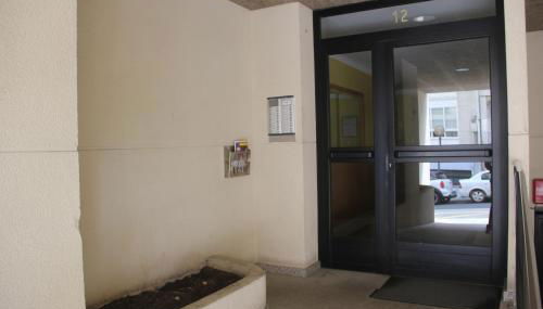 Piso céntrico en Miño. - Foto 3