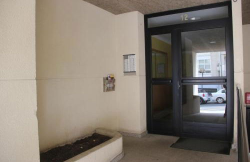 Piso céntrico en Miño. - Foto 3