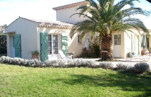 Gite de l'Amandari - classé 3 etoiles Prefecture - piscine chauffée privative, terrasses et jardin, 5 minutes à pied du village - Foto 5