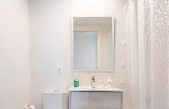 Apartment by the beach with pool and private parking - Foto 12