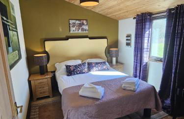 Harvest 18 Lodge - Yellowtop Country Park - Hot Tub - Yorkshire - Foto 1