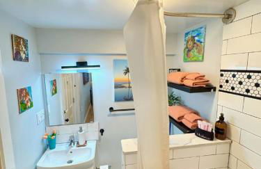 Stylish Studio Walk 2Dtwn Bikes l Patio l Beach - Foto 9