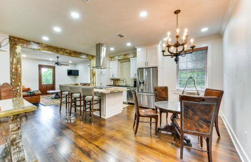 Chic Louisiana Retreat - Balcony and River Views! - Foto 1