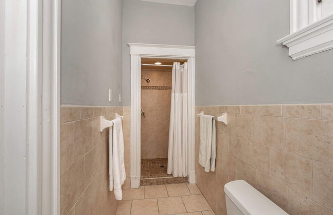 Suites on Main 1 - Foto 15