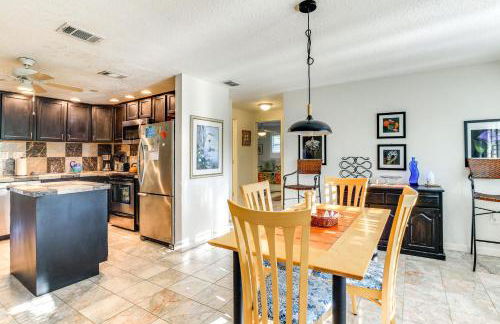 Englewood Bungalow 1 Mi to Beach Pets Welcome! - Foto 3