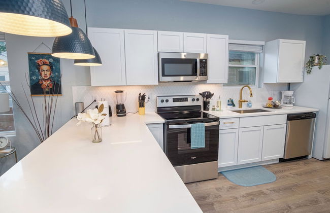 Don't Miss Dynamic 4br/2ba Near Jolly Riverwalk - Foto 12