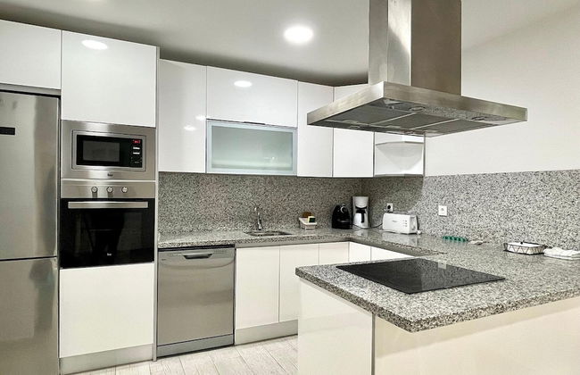 Sunlit Villa Near Golf - Foto 14