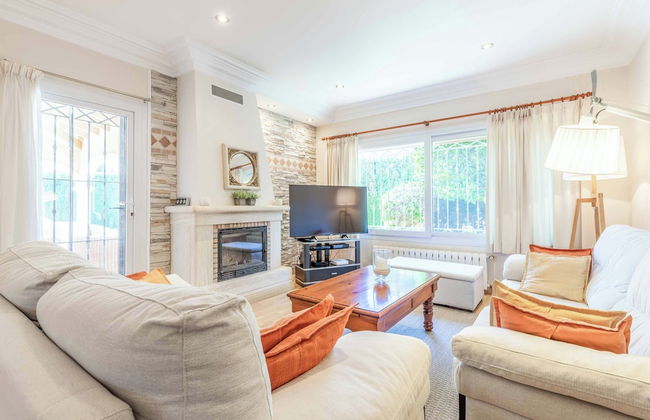 Villa Ambar Tur - Photo 1