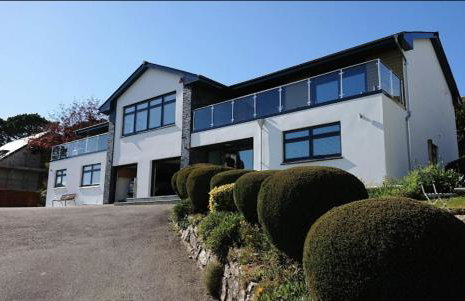 1 Chatsworth Riverscape Apartments - Riverview apartment in great location with free parking overlooking the Gannel just a short walk from Newquays incredible beaches and local amenities - Foto 25