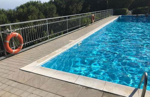 Giardino, Piscina e Posto Auto - Relax con Vista Mare - Foto 31